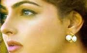 ममता  कुलकर्णी Name :    Mamta Kulkarni Born :     April 20, 1972 (1972-04-20) (age 39) City : Mumbai, India Occupation...