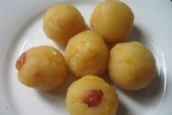 Kamla Bhog Food recipes : Kamala bhog is orange flavoured rasgulla. “Rasgulla” is a popular Bengali sweet. It is only sweet...