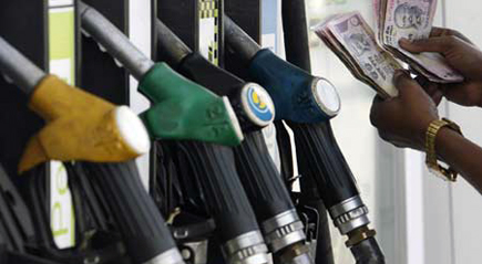petrol pump will remain pen for 9 am to 5 pm
